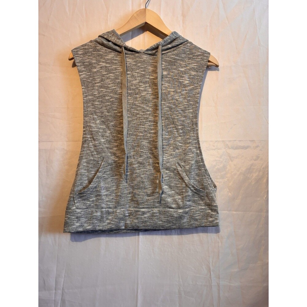 Lit 26 Sleeveless Hoodie Top Women’s M Light Grey Knit Pullover Athleisure